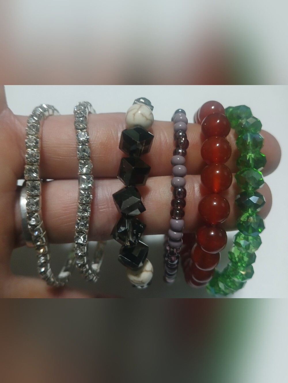 6 Pretty Stretch Bracelets